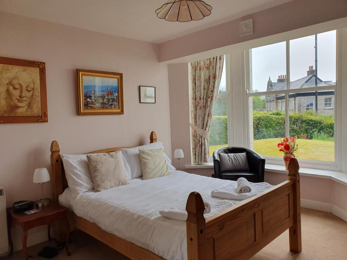 Crown Hill, Grange Over Sands Esterno foto